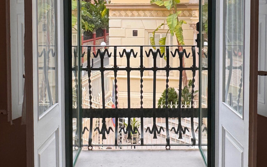 Suite con galería del Hotel Noucentista en Sitges, vista 6