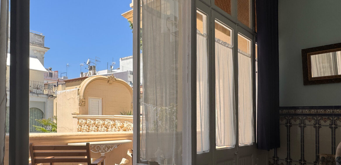 Doble o triple con galería del Hotel Noucentista en Sitges, vista 3