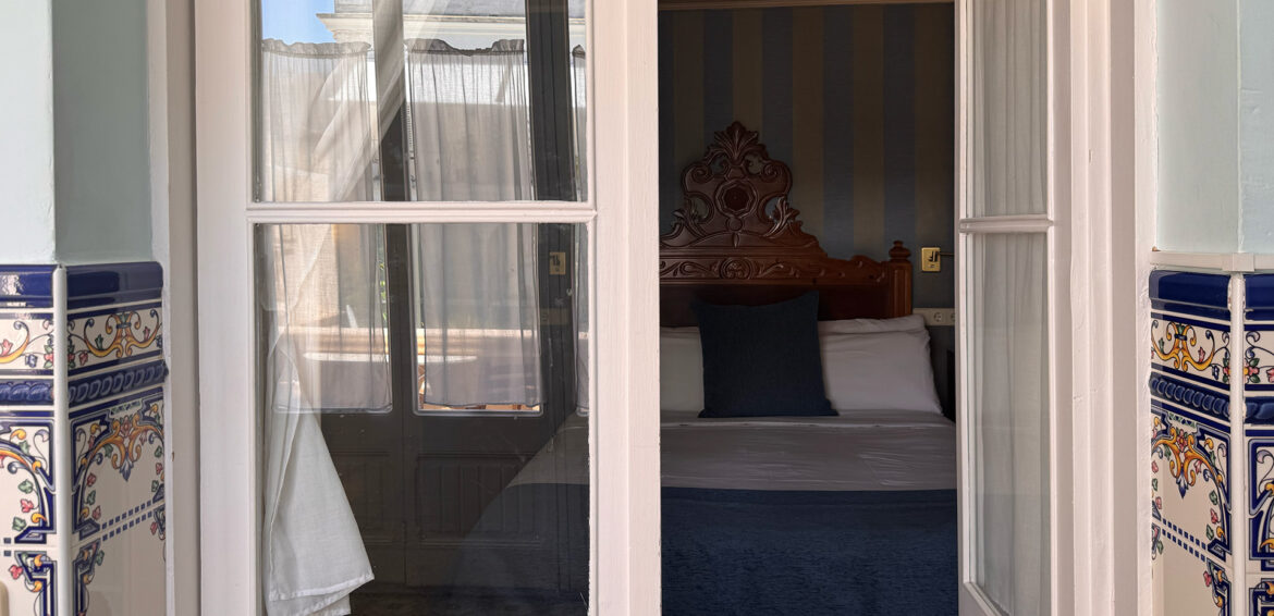 Doble o triple con galería del Hotel Noucentista en Sitges, vista 8
