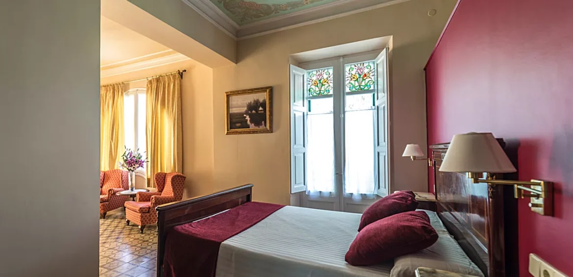 Suite with Terrace at Hotel Noucentista in Sitges, view 1
