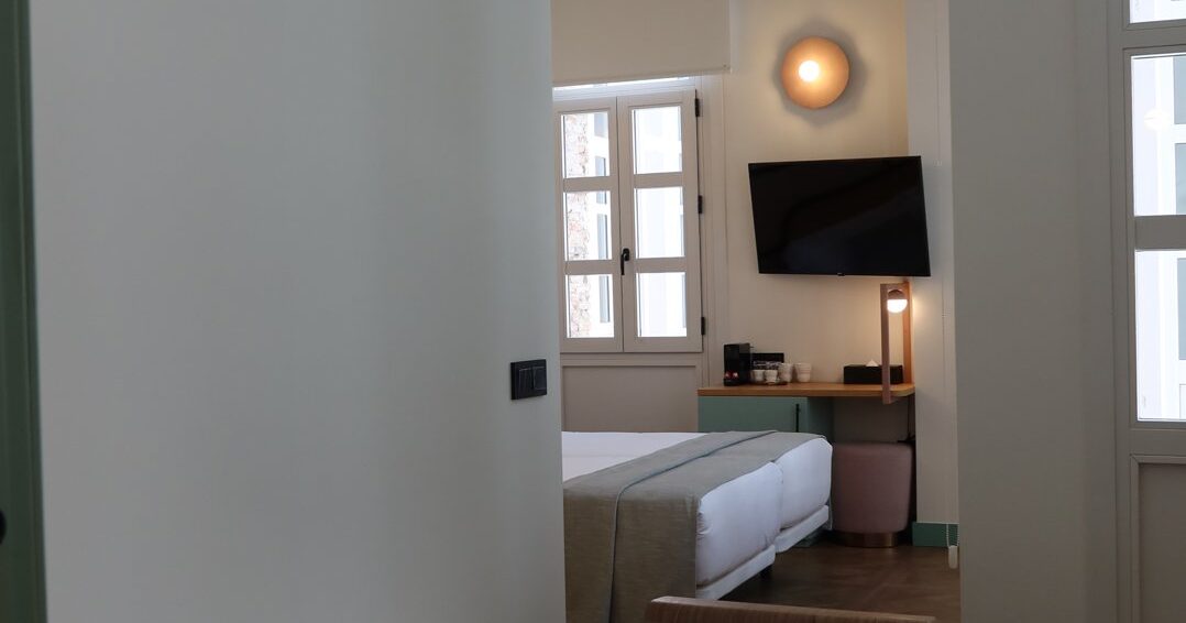Triple Suite with Sofa Bed